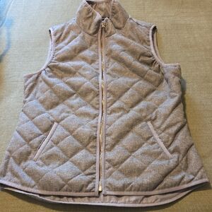 Old Navy Women's Light Gray Quilted Vest